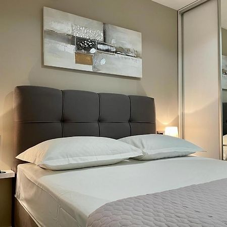 Apartment Linda With Panoramic Sea View Makarska Ngoại thất bức ảnh